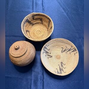 Set of 3 Vintage Native American Hand Woven Baskets 1 With Lid Excellent Cond